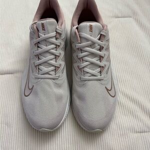 Nike White and Light Pink Athletic Shoes